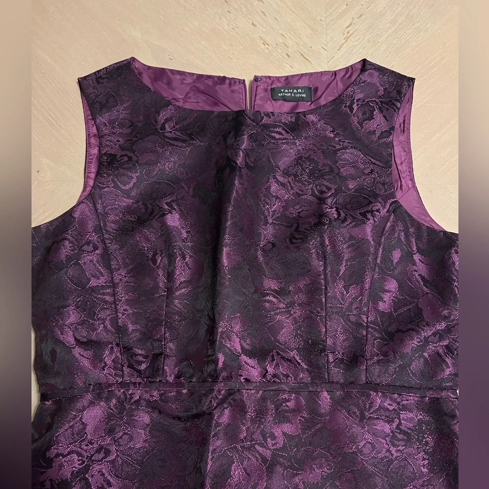 Elegant Purple Dress - Picture 3 of 5